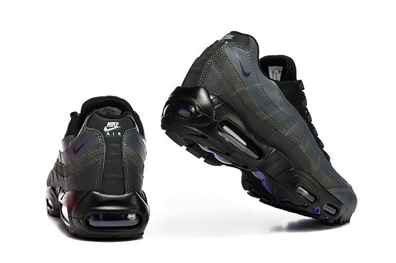 Les baskets Nike Air Max 95 sont synonymes de style emblématique et de confort absolu. Leur design distinctif. Pas cher. Le moins cher.
