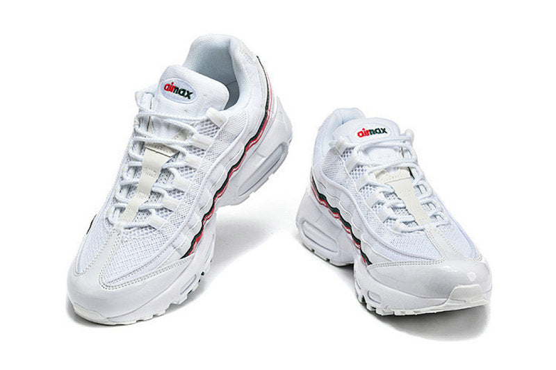 Les baskets Nike Air Max 95 sont synonymes de style emblématique et de confort absolu. Leur design distinctif. Pas cher. Le moins cher.