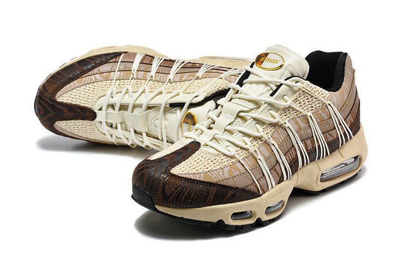 Les baskets Nike Air Max 95 sont synonymes de style emblématique et de confort absolu. Leur design distinctif. Pas cher. Le moins cher.