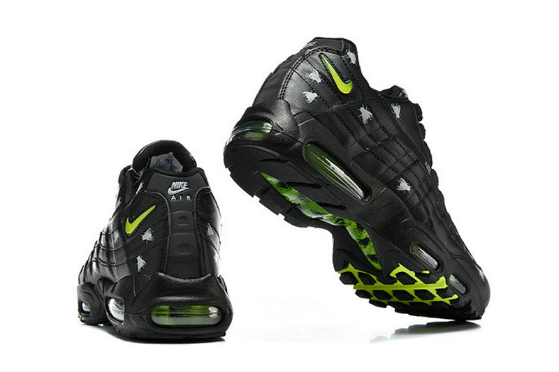Les baskets Nike Air Max 95 sont synonymes de style emblématique et de confort absolu. Leur design distinctif. Pas cher. Le moins cher.