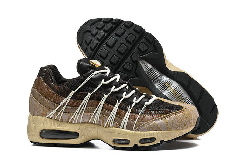 Les baskets Nike Air Max 95 sont synonymes de style emblématique et de confort absolu. Leur design distinctif. Pas cher. Le moins cher.
