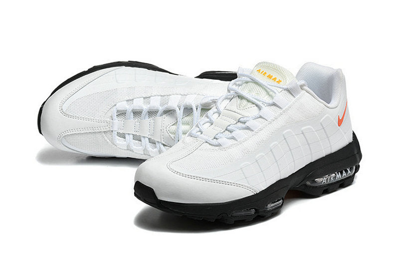 Les baskets Nike Air Max 95 sont synonymes de style emblématique et de confort absolu. Leur design distinctif. Pas cher. Le moins cher.