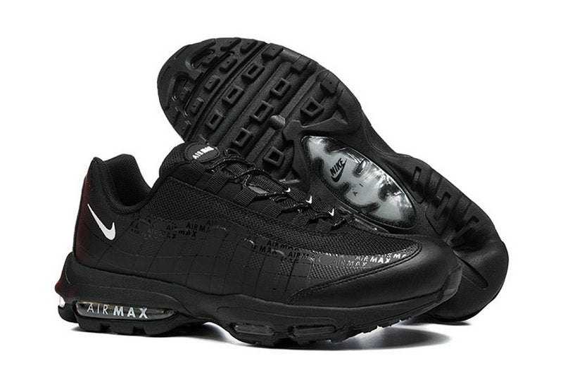 Les baskets Nike Air Max 95 sont synonymes de style emblématique et de confort absolu. Leur design distinctif. Pas cher. Le moins cher.