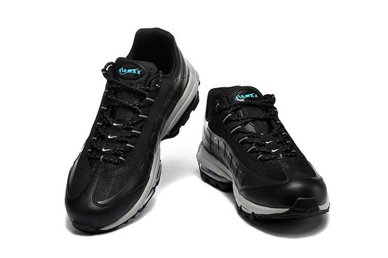 Les baskets Nike Air Max 95 sont synonymes de style emblématique et de confort absolu. Leur design distinctif. Pas cher. Le moins cher.