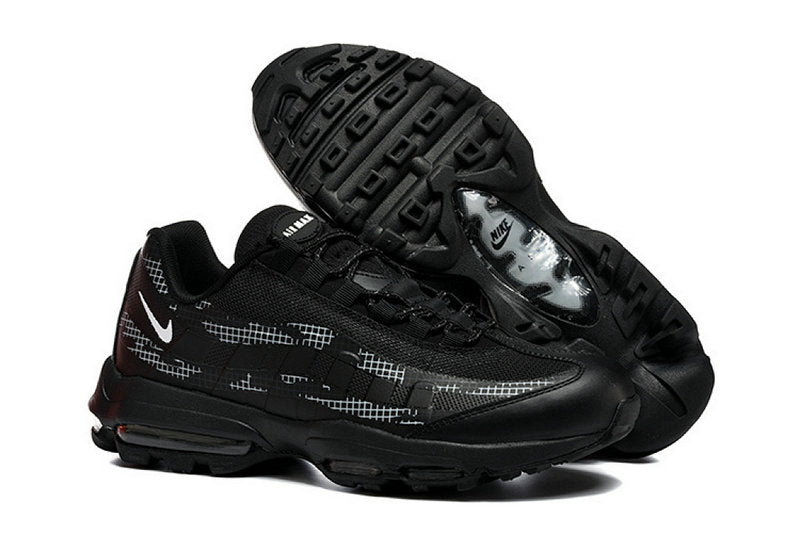 Les baskets Nike Air Max 95 sont synonymes de style emblématique et de confort absolu. Leur design distinctif. Pas cher. Le moins cher.