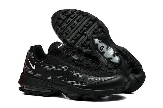 Les baskets Nike Air Max 95 sont synonymes de style emblématique et de confort absolu. Leur design distinctif. Pas cher. Le moins cher.