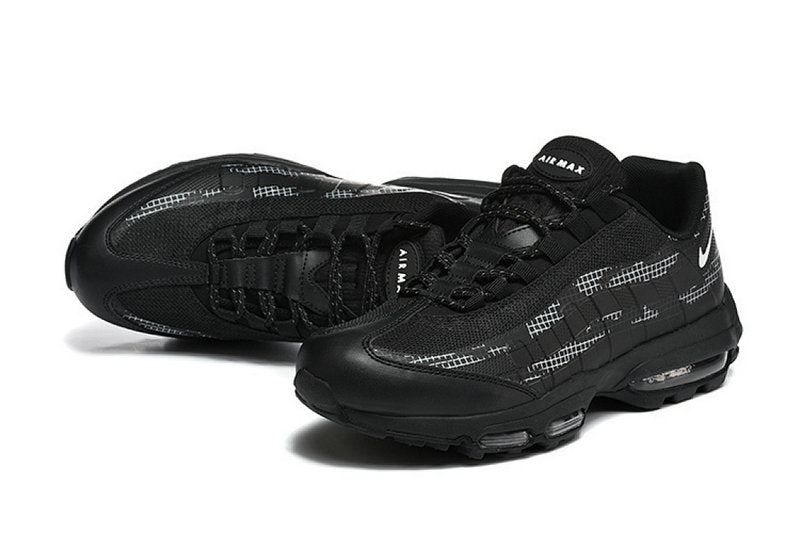 Les baskets Nike Air Max 95 sont synonymes de style emblématique et de confort absolu. Leur design distinctif. Pas cher. Le moins cher.
