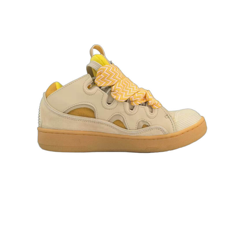  Les baskets sneakers Lanvin incarnent un style emblématique et un luxe français.

leur design élégant. Pas cher. Le moins cher.