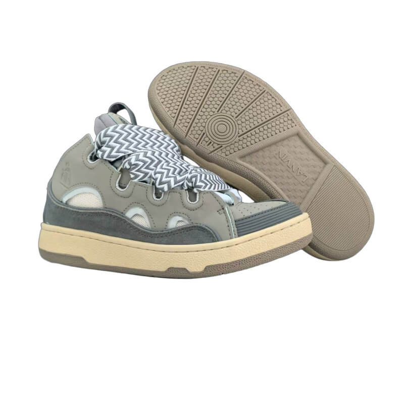  Les baskets sneakers Lanvin incarnent un style emblématique et un luxe français.

leur design élégant. Pas cher. Le moins cher.