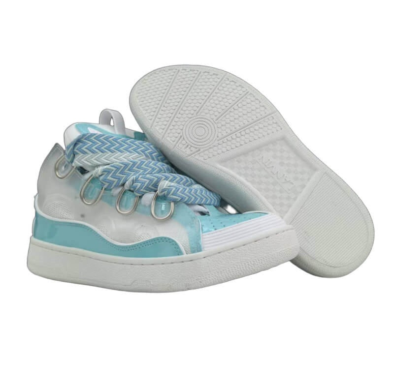  Les baskets sneakers Lanvin incarnent un style emblématique et un luxe français.

leur design élégant. Pas cher. Le moins cher.