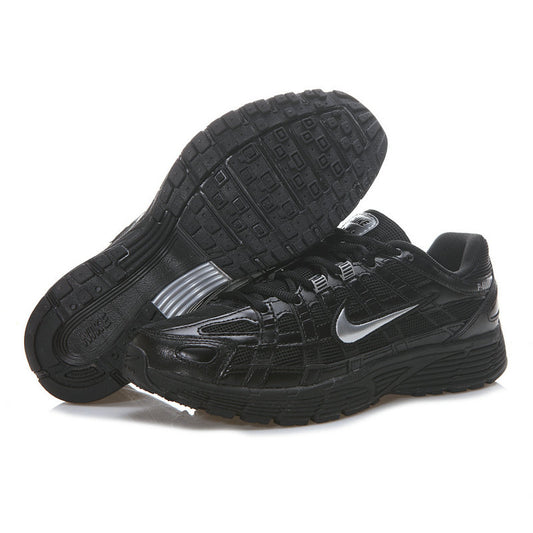 Les baskets Nike P-6000 allient un style rétro inspiré des années 2000 à une technologie moderne pour un look et un confort incomparables.