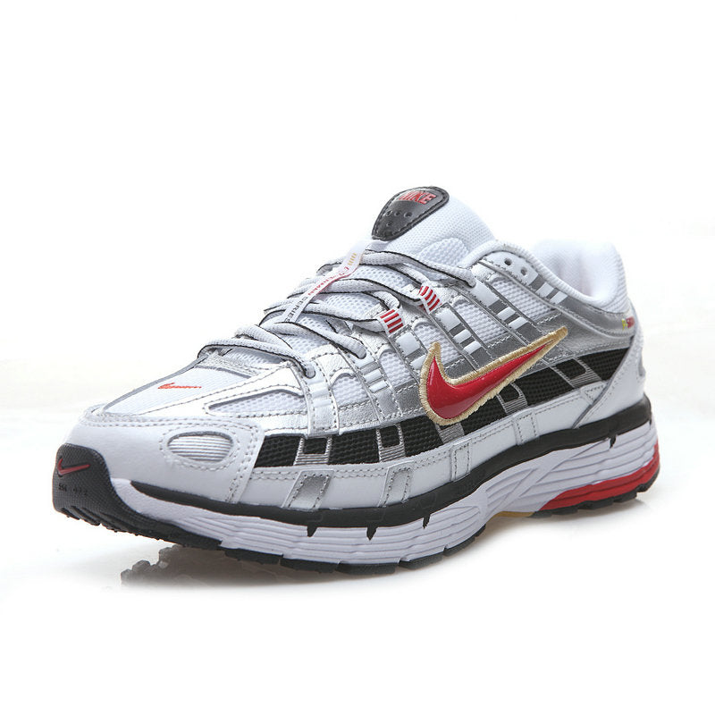 Les baskets Nike P-6000 allient un style rétro inspiré des années 2000 à une technologie moderne pour un look et un confort incomparables.