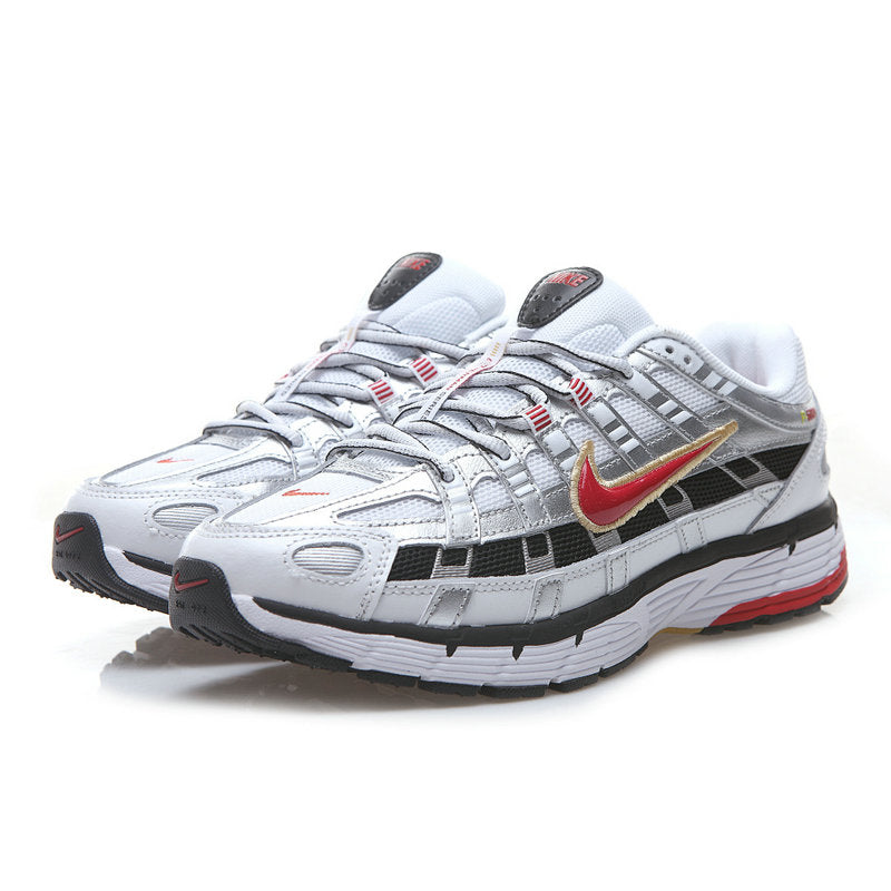 Les baskets Nike P-6000 allient un style rétro inspiré des années 2000 à une technologie moderne pour un look et un confort incomparables.