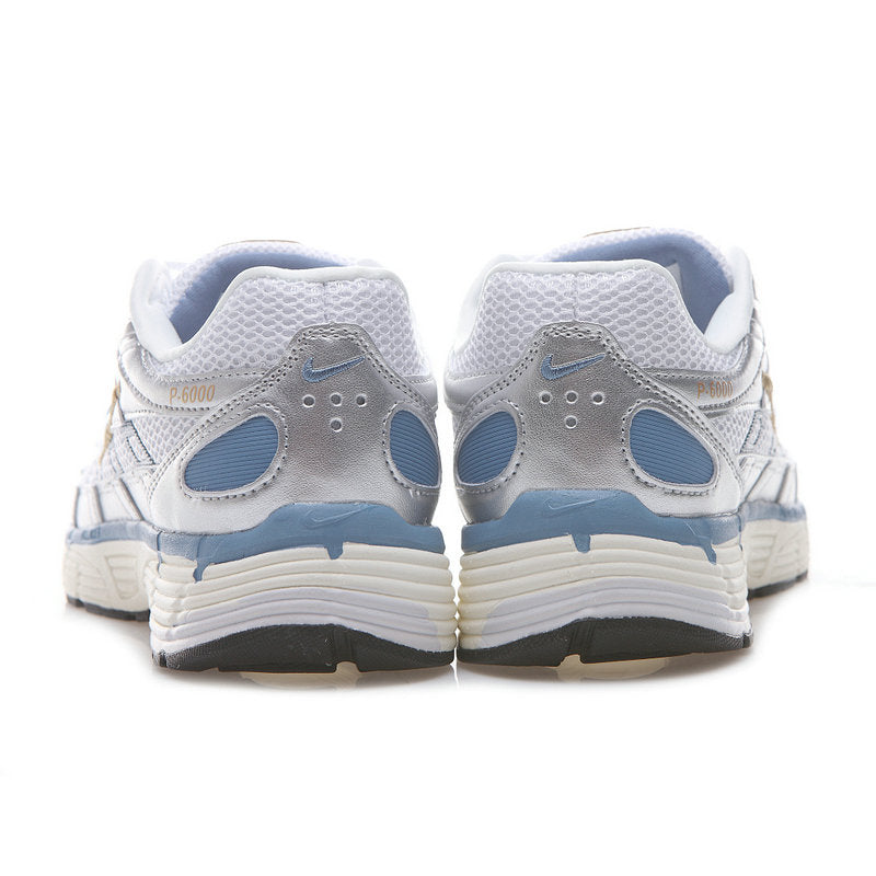 Les baskets Nike P-6000 allient un style rétro inspiré des années 2000 à une technologie moderne pour un look et un confort incomparables.