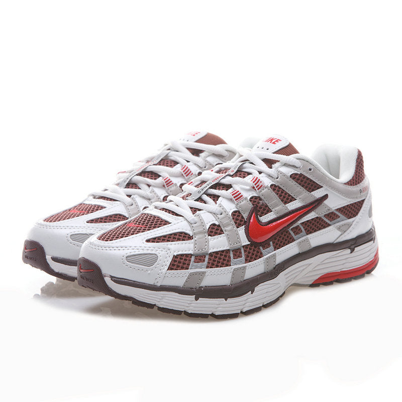 Les baskets Nike P-6000 allient un style rétro inspiré des années 2000 à une technologie moderne pour un look et un confort incomparables.