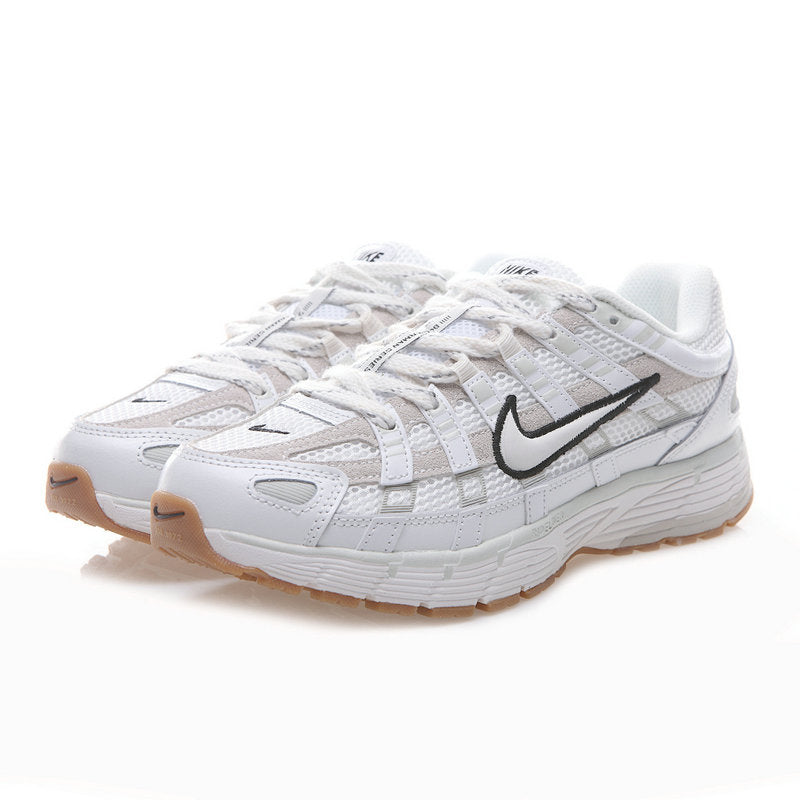 Les baskets Nike P-6000 allient un style rétro inspiré des années 2000 à une technologie moderne pour un look et un confort incomparables.