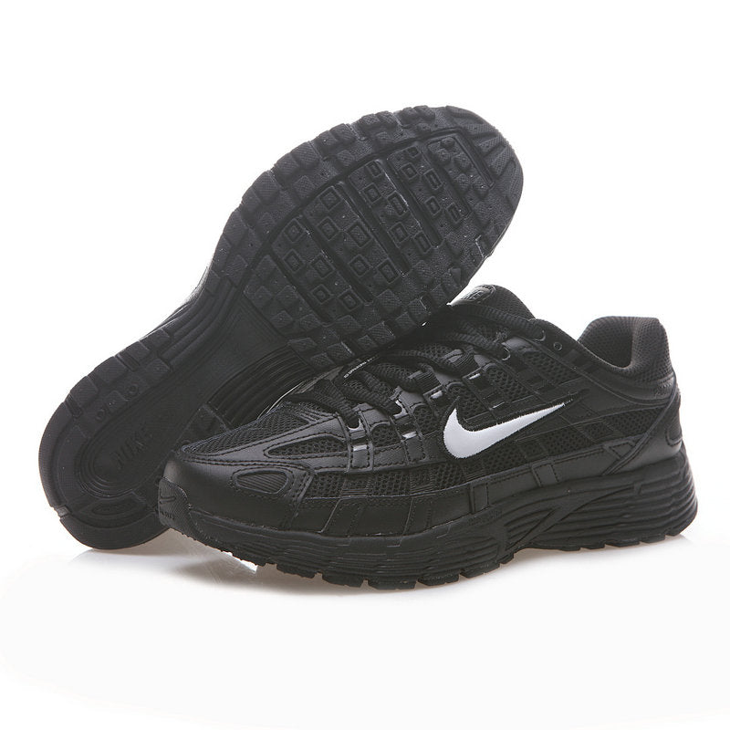 Les baskets Nike P-6000 allient un style rétro inspiré des années 2000 à une technologie moderne pour un look et un confort incomparables.