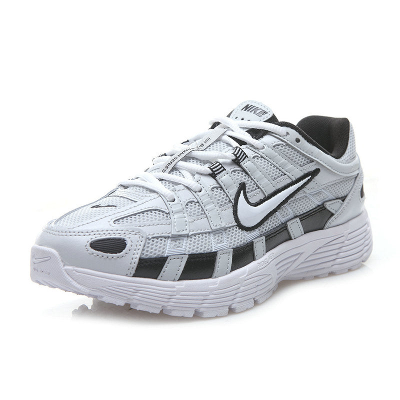 Les baskets Nike P-6000 allient un style rétro inspiré des années 2000 à une technologie moderne pour un look et un confort incomparables.