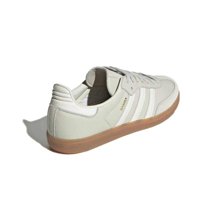 Adoptez le style intemporel avec les baskets adidas samba! Confort suprême et durabilité font de ces sneakers un choix incontournable pour le quotidien.