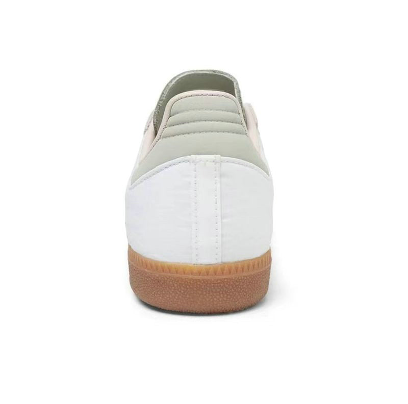Adoptez le style intemporel avec les baskets adidas samba! Confort suprême et durabilité font de ces sneakers un choix incontournable pour le quotidien.