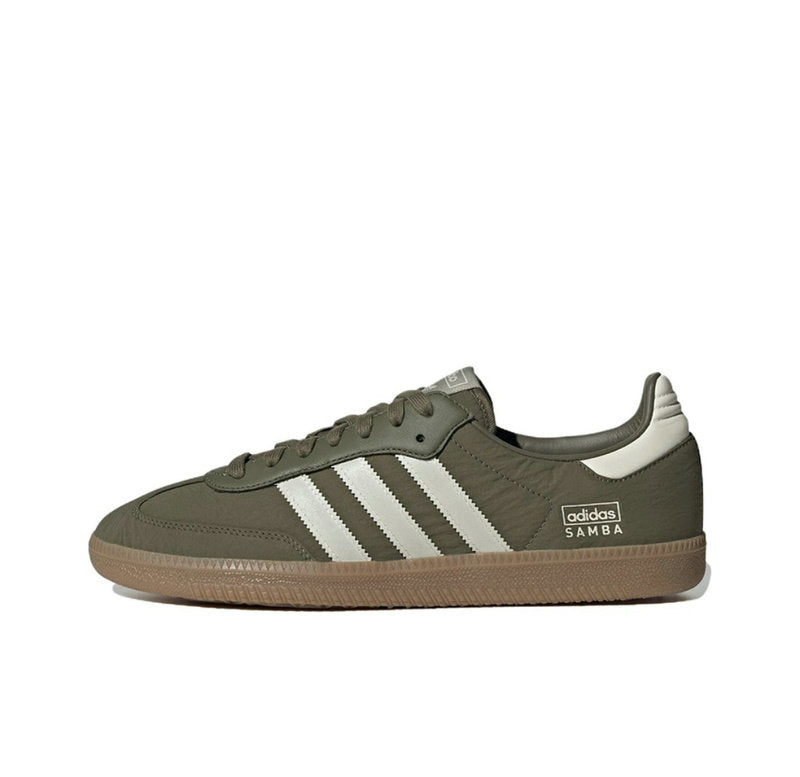 Adoptez le style intemporel avec les baskets adidas samba! Confort suprême et durabilité font de ces sneakers un choix incontournable pour le quotidien.
