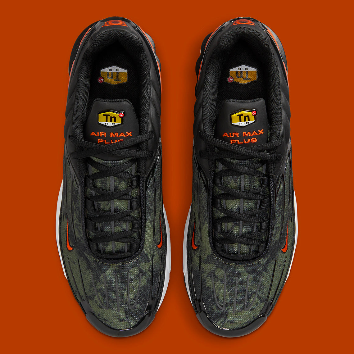 Les Baskets Nike TN air max Plus 3 incarnent un style emblématique et une performance supérieure.

Par ailleurs, leur design distinctif et leur utilisation