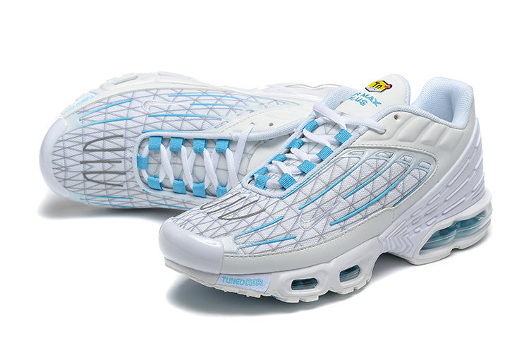 Les Baskets Nike TN air max Plus 3 incarnent un style emblématique et une performance supérieure.

Par ailleurs, leur design distinctif et leur utilisation