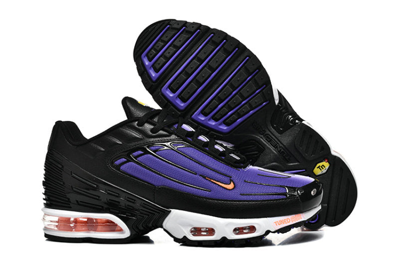 Les Baskets Nike TN air max Plus 3 incarnent un style emblématique et une performance supérieure.

Par ailleurs, leur design distinctif et leur utilisation