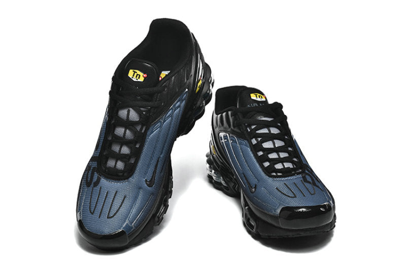 Les Baskets Nike TN air max Plus 3 incarnent un style emblématique et une performance supérieure.

Par ailleurs, leur design distinctif et leur utilisation