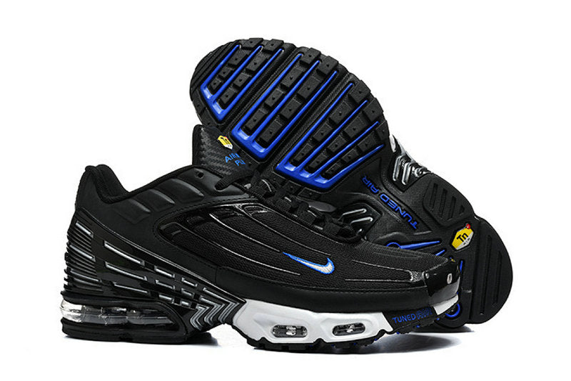 Les Baskets Nike TN air max Plus 3 incarnent un style emblématique et une performance supérieure.

Par ailleurs, leur design distinctif et leur utilisation