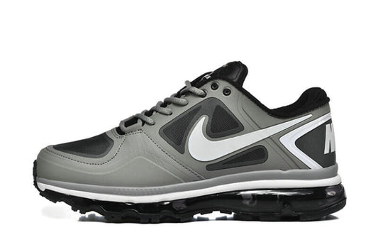 Découvrez les Baskets Nike trainer 1.3 max, le parfait mélange de confort et de performance pour tous vos entraînements. Testez-les maintenant !