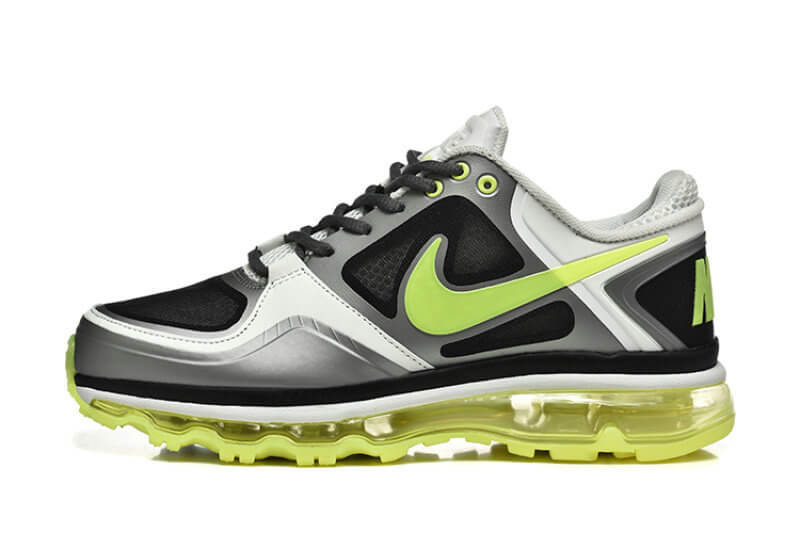 Découvrez les Baskets Nike trainer 1.3 max, le parfait mélange de confort et de performance pour tous vos entraînements. Testez-les maintenant !