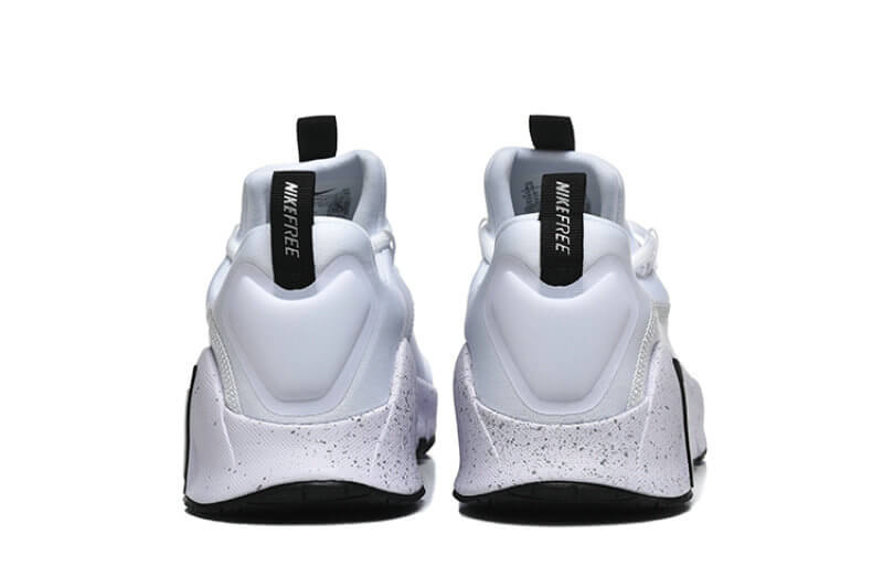 Découvrez les Baskets Nike Free Metcon 6, alliant puissance et flexibilité pour vos entraînements. Améliorez vos performances dès aujourd'hui!