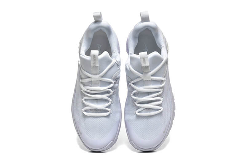 Découvrez les Baskets Nike Free Metcon 6, alliant puissance et flexibilité pour vos entraînements. Améliorez vos performances dès aujourd'hui!