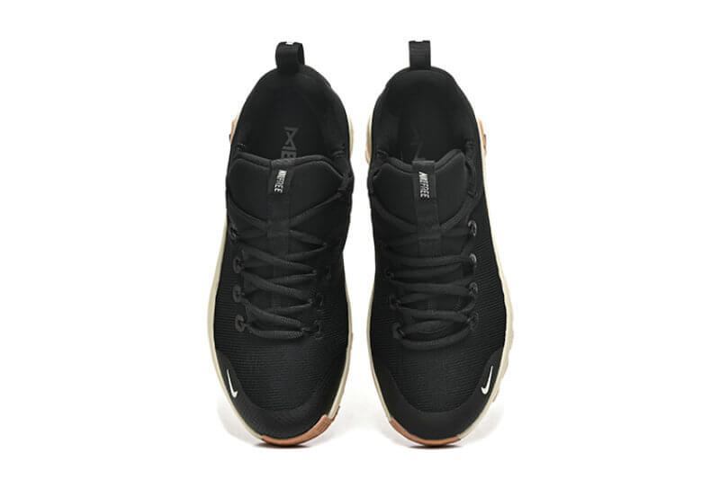 Découvrez les Baskets Nike Free Metcon 6, alliant puissance et flexibilité pour vos entraînements. Améliorez vos performances dès aujourd'hui!