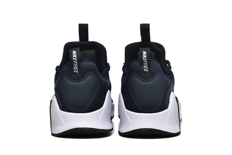 Découvrez les Baskets Nike Free Metcon 6, alliant puissance et flexibilité pour vos entraînements. Améliorez vos performances dès aujourd'hui!