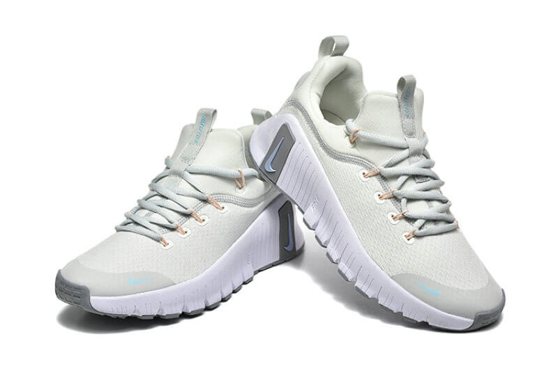 Découvrez les Baskets Nike Free Metcon 6, alliant puissance et flexibilité pour vos entraînements. Améliorez vos performances dès aujourd'hui!