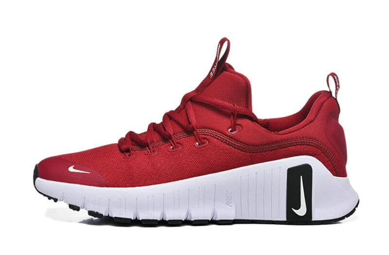 Découvrez les Baskets Nike Free Metcon 6, alliant puissance et flexibilité pour vos entraînements. Améliorez vos performances dès aujourd'hui!