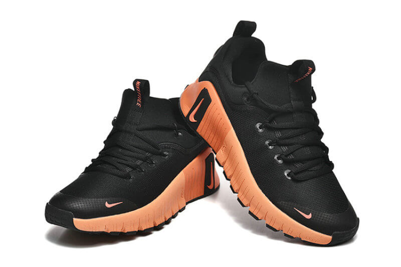 Découvrez les Baskets Nike Free Metcon 6, alliant puissance et flexibilité pour vos entraînements. Améliorez vos performances dès aujourd'hui!