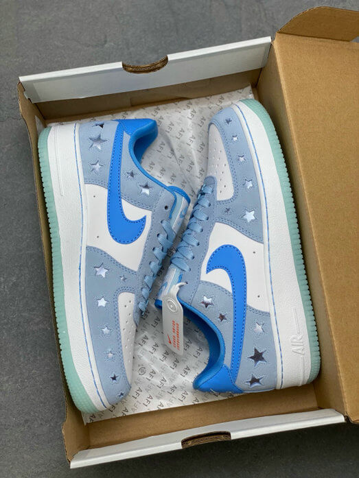 Les baskets Nike Air Force 1 combinent style et performance, offrant une expérience exceptionnelle.pas cher. Le moins cher.