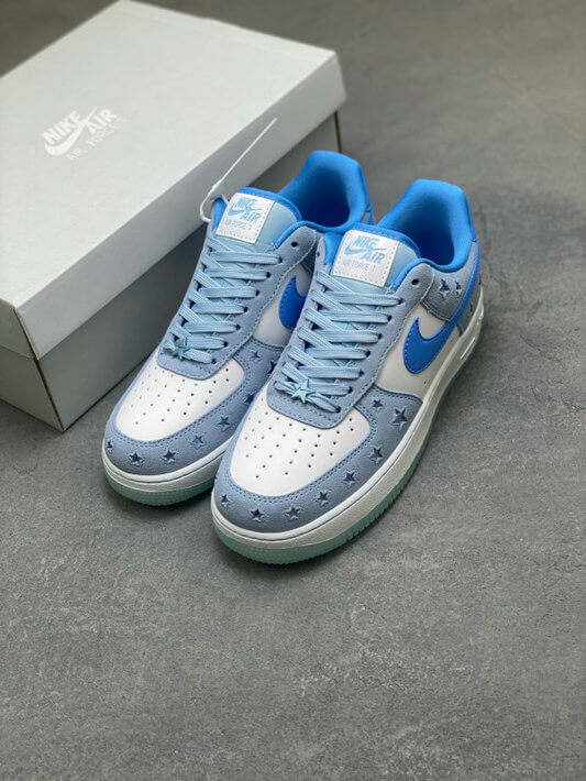 Les baskets Nike Air Force 1 combinent style et performance, offrant une expérience exceptionnelle.pas cher. Le moins cher.