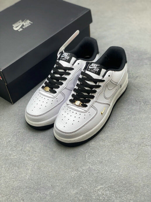 Les baskets Nike Air Force 1 combinent style et performance, offrant une expérience exceptionnelle.pas cher. Le moins cher.