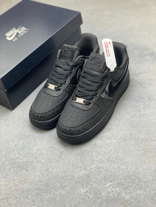 Les baskets Nike Air Force 1 combinent style et performance, offrant une expérience exceptionnelle.pas cher. Le moins cher.