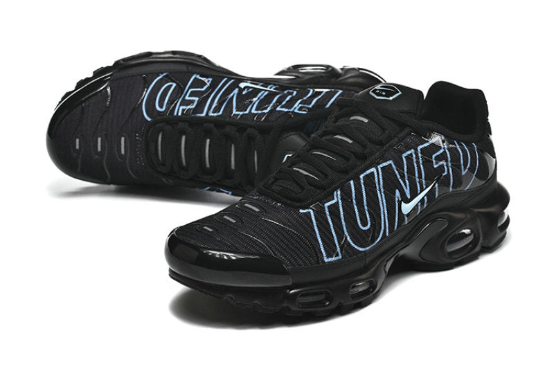 Les  Baskets Nike Air Max Tn incarnent un style emblématique et une performance supérieure.

 
Par ailleurs, leur design distinctif et leur utilisation de matériaux de haute qualité en font un choix incontournable.