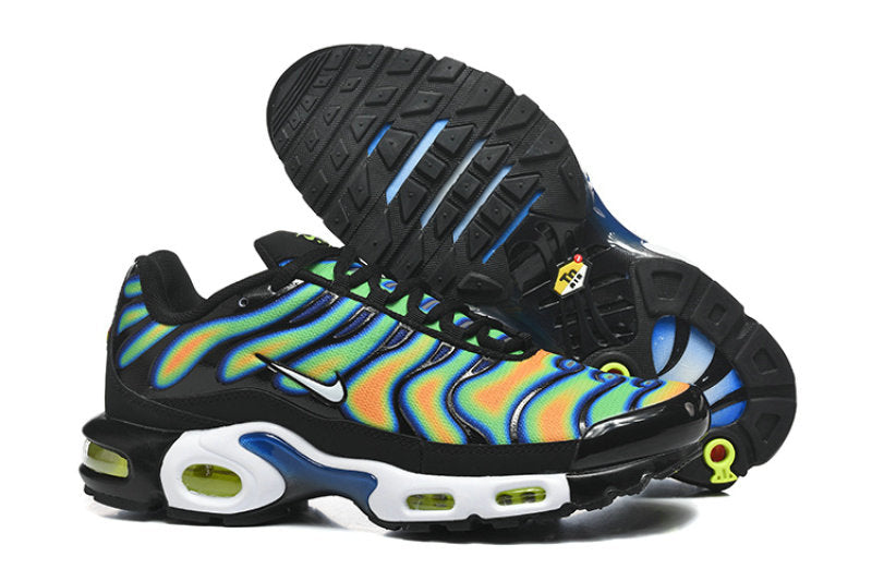 Les  Baskets Nike Air Max Tn incarnent un style emblématique et une performance supérieure.

 
Par ailleurs, leur design distinctif et leur utilisation de matériaux de haute qualité en font un choix incontournable.