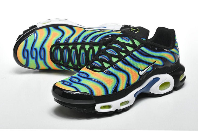 Les  Baskets Nike Air Max Tn incarnent un style emblématique et une performance supérieure.

 
Par ailleurs, leur design distinctif et leur utilisation de matériaux de haute qualité en font un choix incontournable.