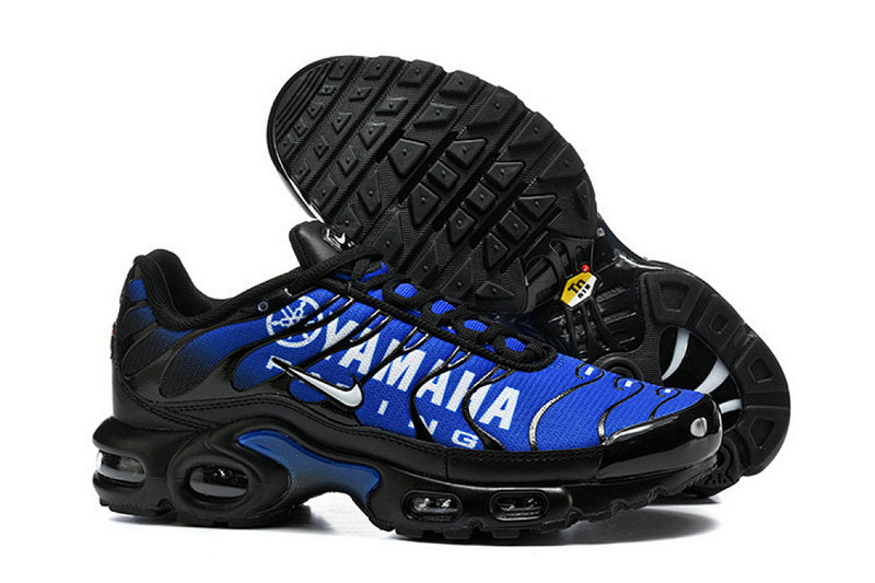 Les  Baskets Nike Air Max Tn incarnent un style emblématique et une performance supérieure.

 
Par ailleurs, leur design distinctif et leur utilisation de matériaux de haute qualité en font un choix incontournable.