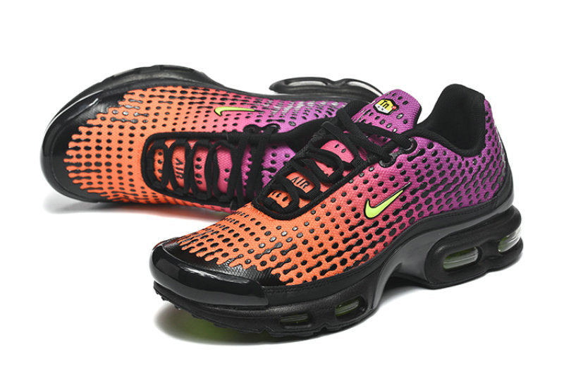 Les baskets Nike Air Max DN8 combinent innovation et design moderne pour offrir un style dynamique et une performance inégalée.pas cher . Le moins cher.