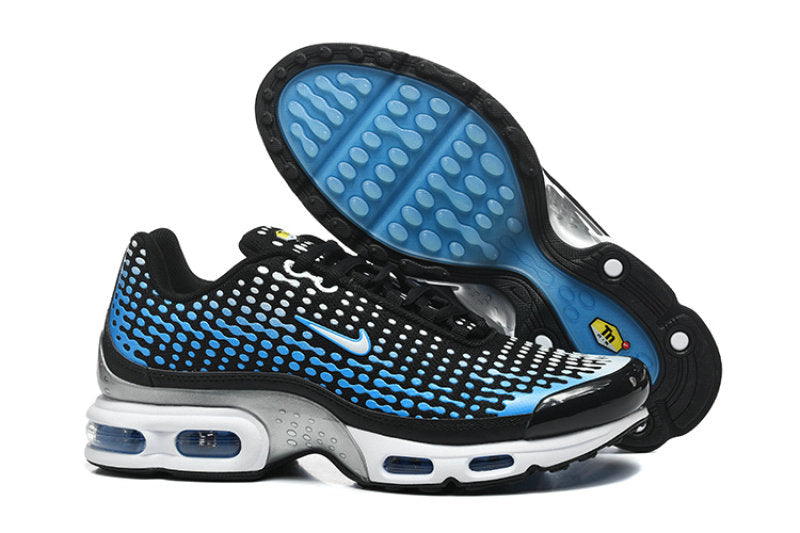 Baskets Nike air max DN8