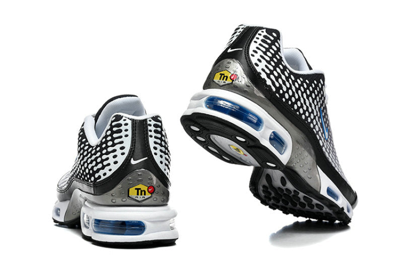 Les  Baskets Nike Air Max Tn incarnent un style emblématique et une performance supérieure.

 
Par ailleurs, leur design distinctif et leur utilisation de matériaux de haute qualité en font un choix incontournable.